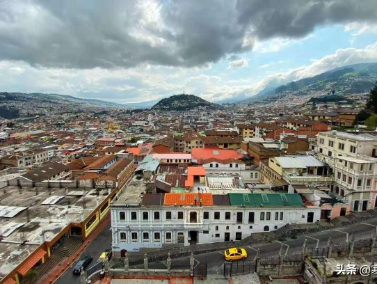  Discover the Hidden Gems of Quito, Ecuador: Top Tourist Attractions You Can't Miss